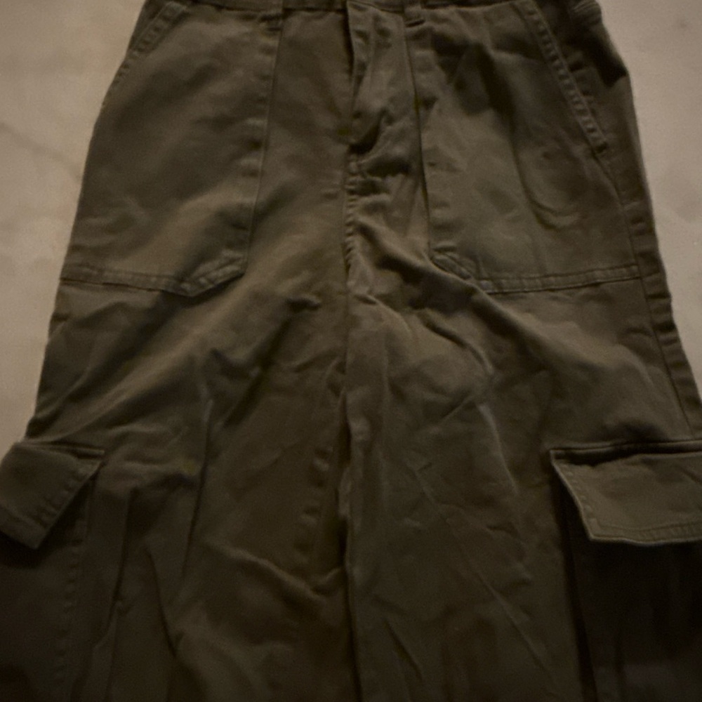 Women's Olive Cargo Pants